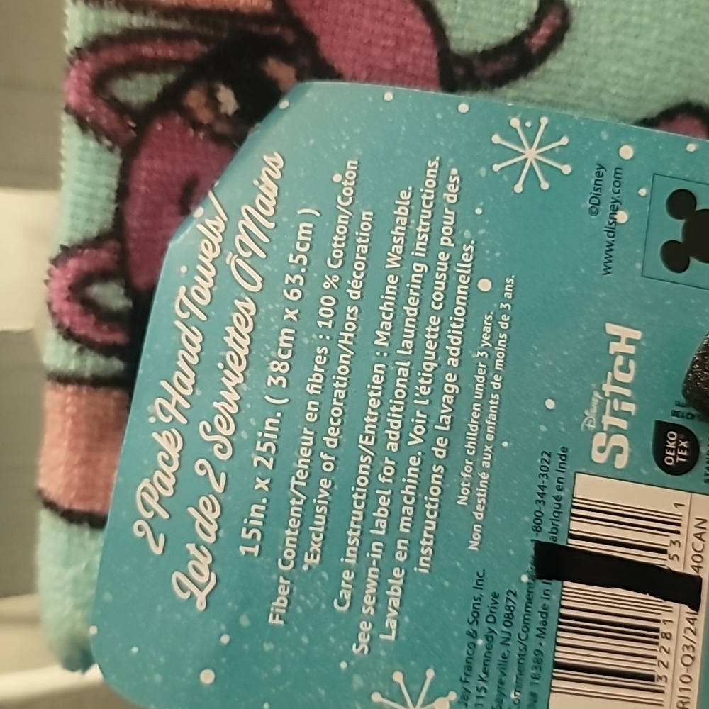 Disney Stitch Holiday Towels - Picture 3 of 4